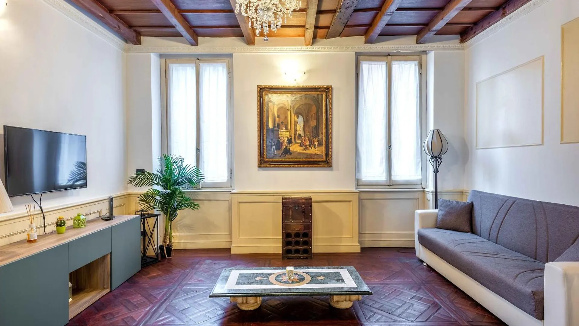 Exclusive 4 Bedrooms Apartment Near Duomo Milaan